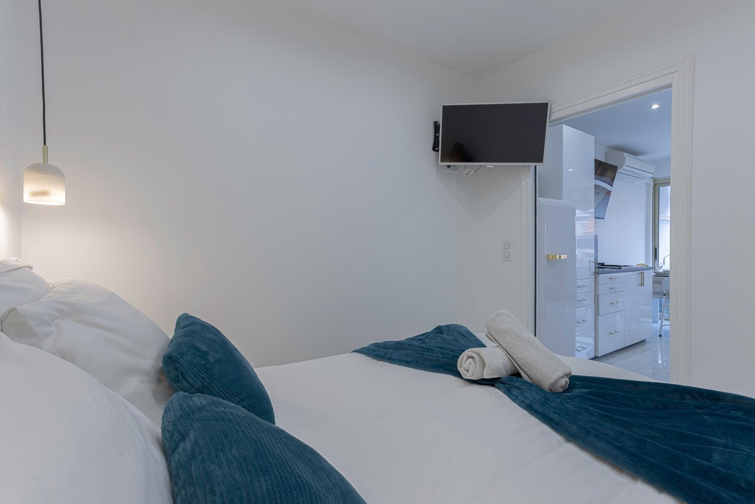 Luxury Maubourg - Vue Mer - Croisette 50M Plage - Clim - Terrasse Cannes Exteriör bild