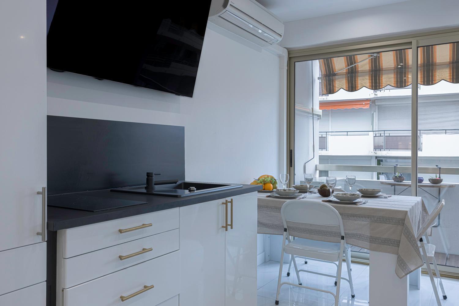 Luxury Maubourg - Vue Mer - Croisette 50M Plage - Clim - Terrasse Cannes Exteriör bild