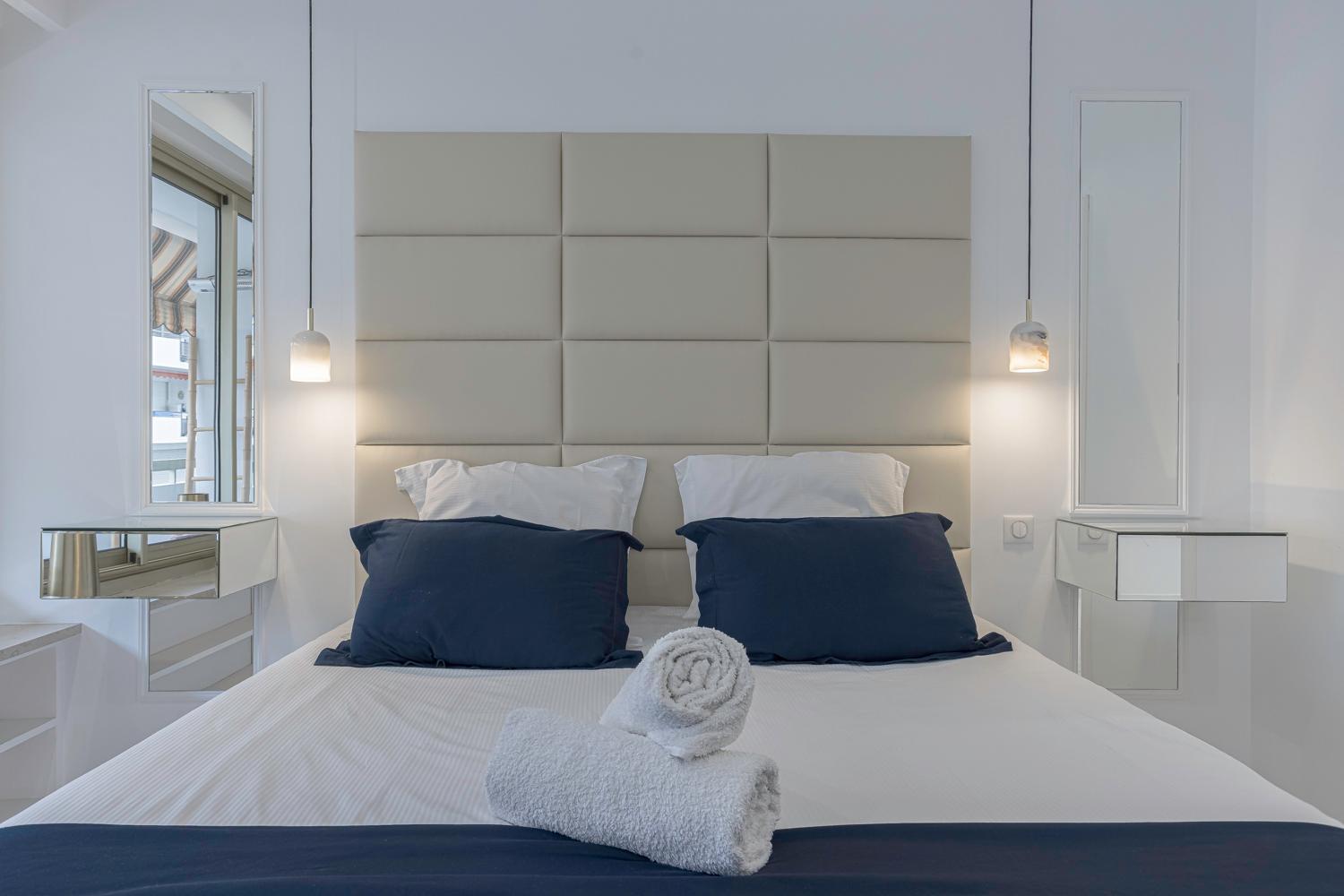 Luxury Maubourg - Vue Mer - Croisette 50M Plage - Clim - Terrasse Cannes Exteriör bild